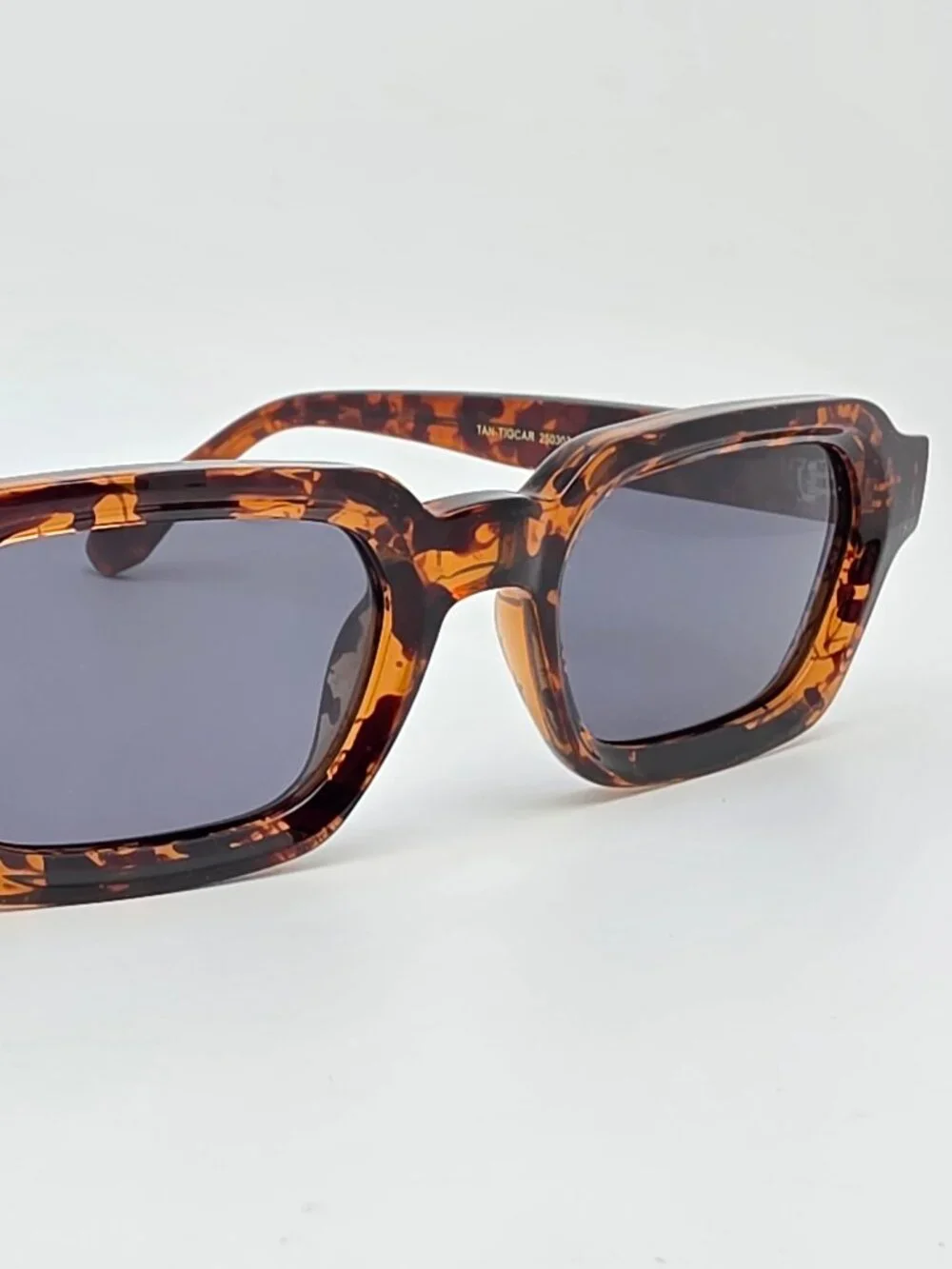 Meller Tana 250307 Tigris Carbon Frame Polarized Black Lens Sunglasses 51-21-145